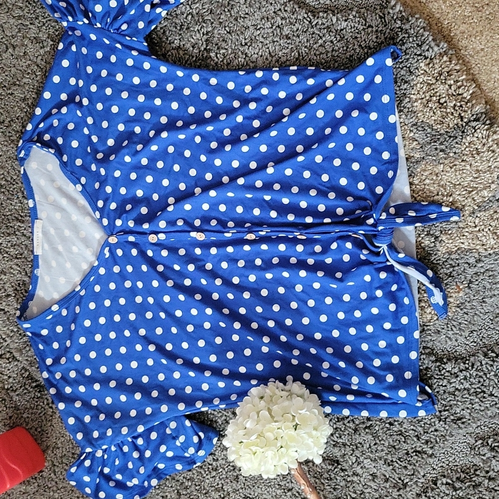 Blue polka dot blouse-small